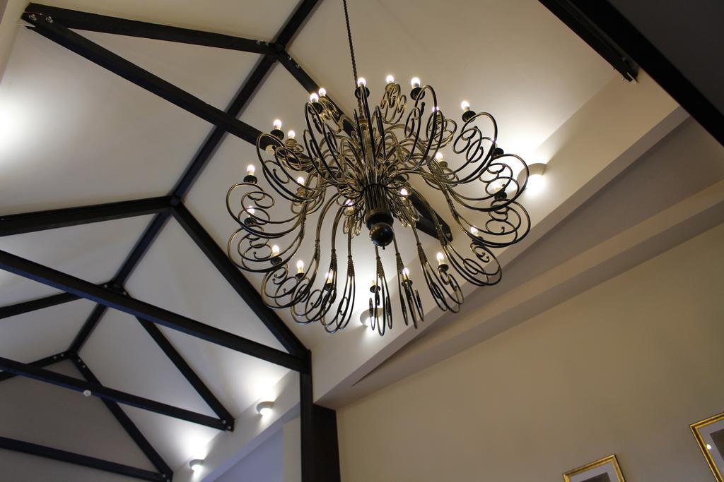 דונקסטר Best Western Plus Pastures Hotel מראה חיצוני תמונה